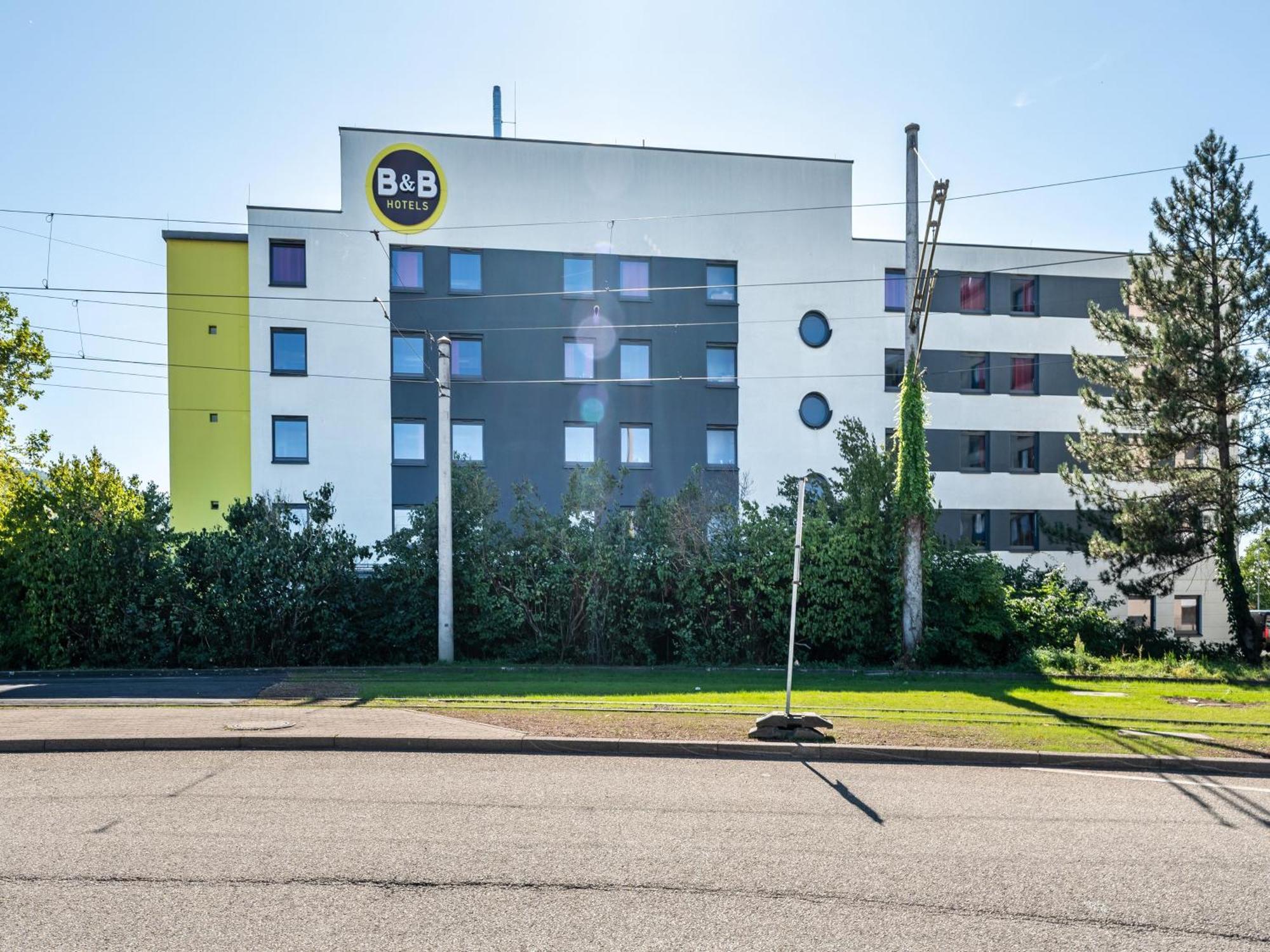 B&B Hotel Freiburg-Sued Exterior foto